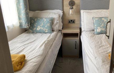 Exquisite Lake lodge in Hoburne Holiday Resort - Valentino Rose Lodge - Foto 57