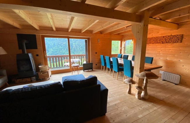 Chalet in Rossiniere Near Glacier & Lake - Foto 18