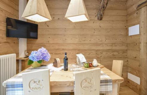 Nice Apartment In Lanzada - Photo 15