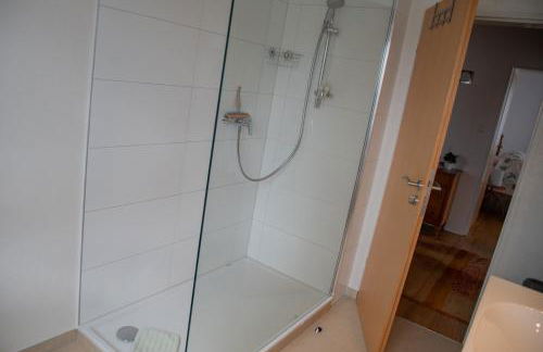 FeWO - Ihr Zuhause auf Zeit in Höchberg - Foto 3