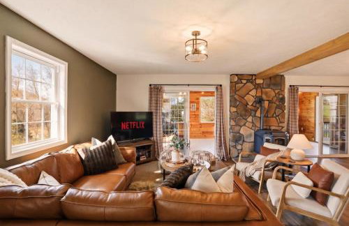 Creekside Fun Dog-friendly, Games & Fire Pit - Photo 3