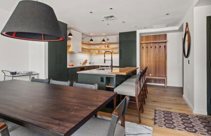 309 2bed Treehouse Unit - Lodge at Spruce Peak - Ski in Ski Out - Sleeps 5 - Foto 5