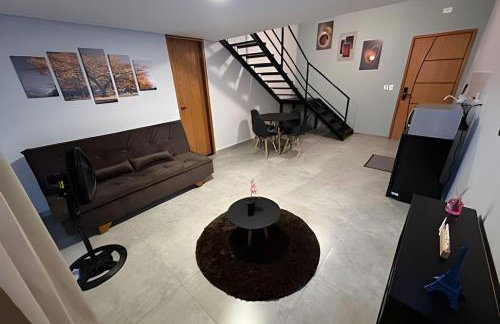 Loft de Luxo no Braga: Perfeito para Casais - Ar, Wi-Fi e Estilo - Foto 8