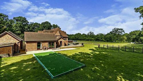 The Pines - Photo 4, Garden