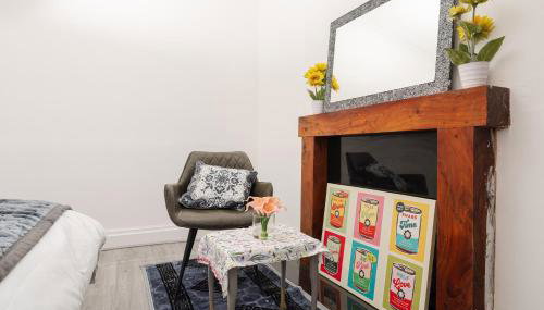 Modern 3-Bedroom Home in-Steps from Crown Point - Foto 5