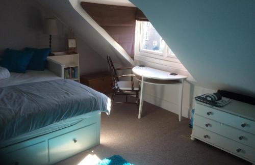 Lovely Victorian town house close to the sea. - Foto 33