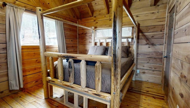 Evie's Mountain Castle cabin - Foto 4, Habitación