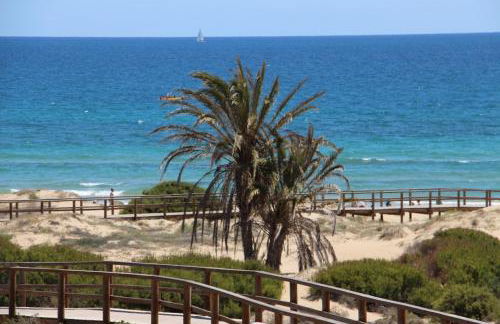 Bonita casa en urbanización privada muy cerca del mar y de Alicante - Foto 39