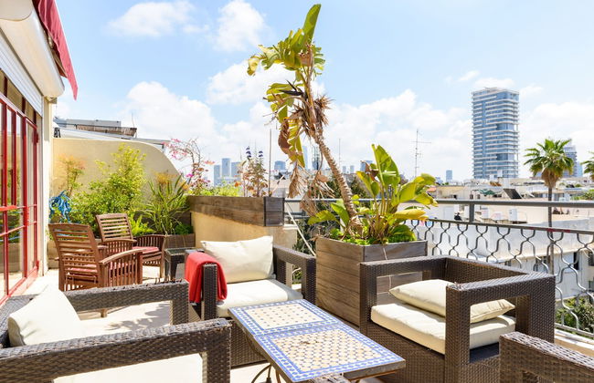 Amazing Duplex Penthouse with 2 Terraces by FeelHome - Photo 48