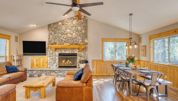 Quail by Avantstay Great Location + Game Room, Hot Tub, & Deck! - Foto 3, Interior