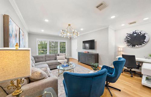 The Queen’s Gambit II - Photo 4