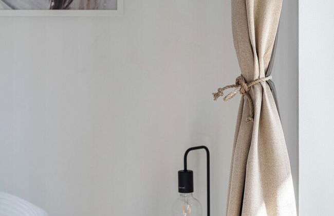 Historical 2BR Apartment with Sauna & Great Location - Foto 11