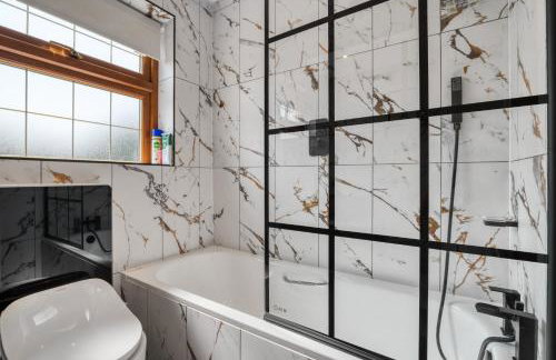 Casa Marina- 4 bedroom house with garden and balcony - Photo 26