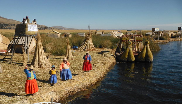 Isla Uros y Taquile - Lago Titicaca - Foto 4