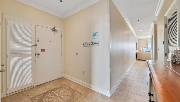 Entrada (vista interior)