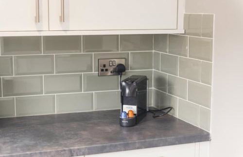 LYNNTON HOUSE Stunning 6 bed Town Centre House ALL with En-Suites Prime Location Tamworth - Foto 37