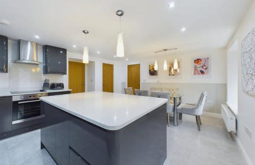 Charming 3 Bedroom Home in the Heart of Stanhope - Photo 17