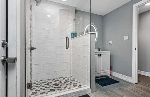 Modern House in Clearwater with access to a Shared Swimming Pool - Foto 12