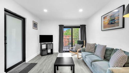 West Brickell - #3 - Renovated 2 1 & Parking - Foto 5