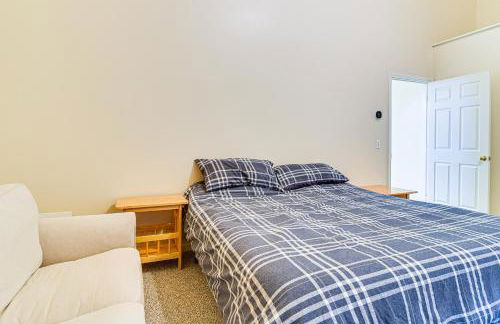 Ski-InandSki-Out Condo at Pleasant Mountain! - Photo 11