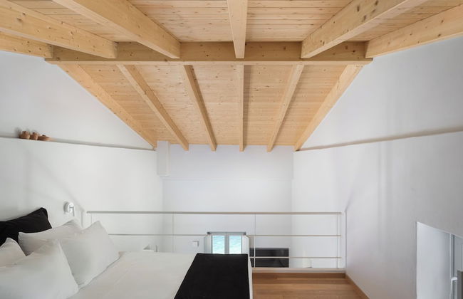 Yerma Suites Limeni - Photo 12