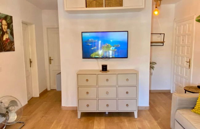 Cozy Urban Escape 1BR Near Tenerife South Airport - Foto 4