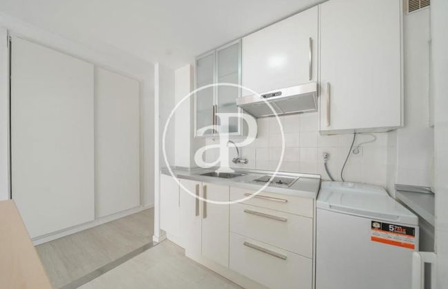 Light and Airy Apartment Right Behind the Iconic Plaza de España, - Foto 30