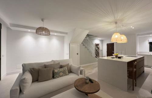 Casabel Beach Villa Playa Alicate Marbella - Photo 25