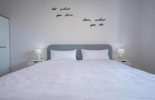 Schöne 2 Zimmerwohnung mit UHD-TV, großem Balkon und Hängematte - Foto 1