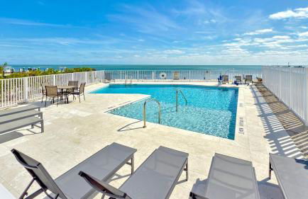 At The Sandbar - Oceanfront, Htd Pool, Dock, GameRoom - Foto 51