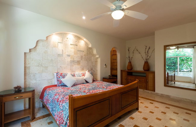 Beachfront Homes by Playa Paradise - Photo 33