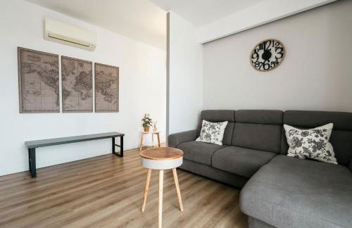 Mistral Apartments - Photo 30