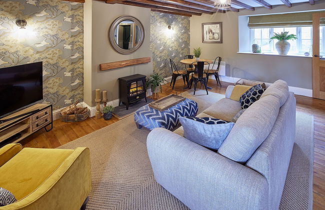 Host Stay The Green Door - Photo 6