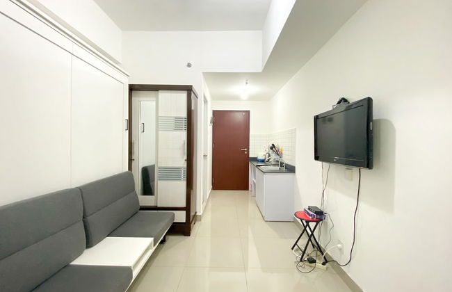 Restful And Tidy Studio Sayana Bekasi Apartment - Foto 12