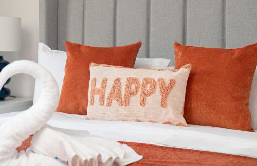 Lovely Home Near Canal, Park, & Central MK - Photo 27