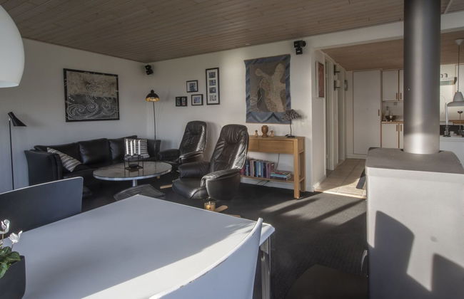 2 bedroom House in Sønderballe Strand with terrace - Photo 4