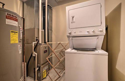 Ski-InandSki-Out! Cozy Bellaire Resort Retreat! - Foto 25