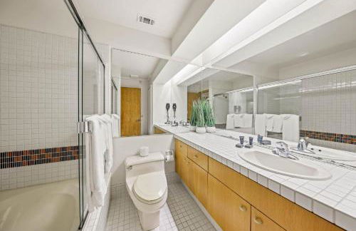 Palisades Tahoe Lodge Rentals Studio Loft #305 - Foto 8