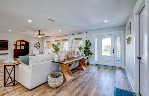 NEW! Cortez Cabana! Canal front home with heated pool & boat dock! - Foto 9