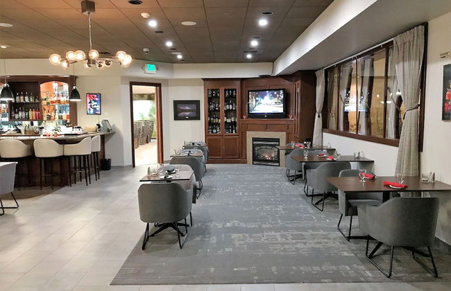 Medallion Inn & Suites - Foto 21