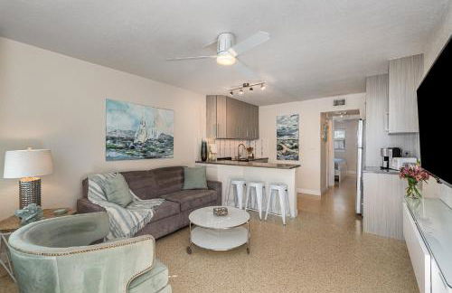 Boutique Vacation Rental Complex at Beach - Foto 25