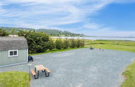 Swan Lake Cottage by Avantstay Views + Firepit - Foto 38