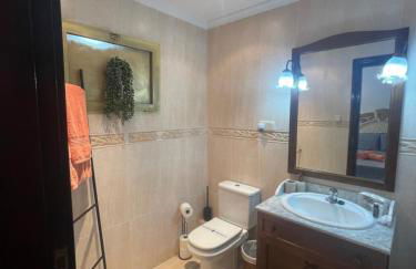 Marbella Beach Front Edificio Mayoral Centro Ciudad y Primera Línea Playa Muy Amplio y Espacioso - Foto 49