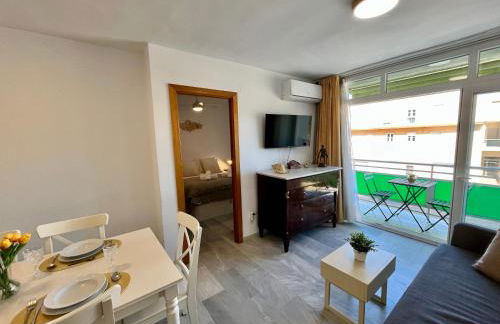 GATU Villa Sol, junto a la playa , piscina, 2 baños, aire cc, terraza, " Preferente mayores de 21 años y familias " - Foto 22