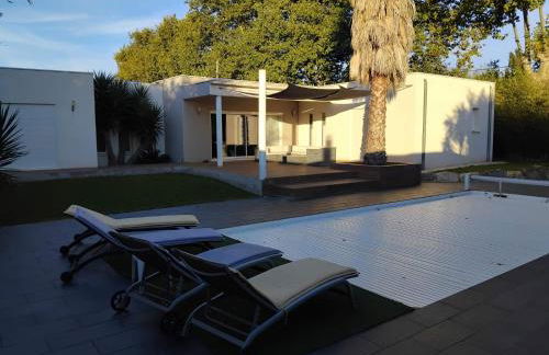 Villa d'architecte avec piscine chauffée, 4 chambres, à 30 mn Gruissan plage - Foto 25