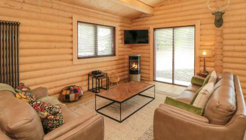 Carlton Lodge 1 - Photo 2