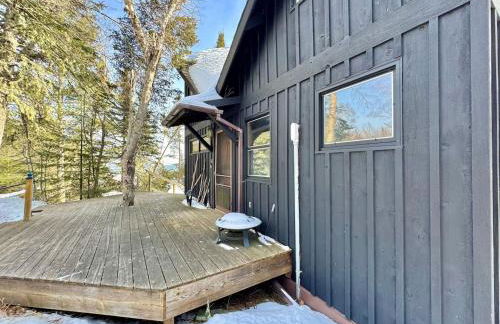 Lake Superior Retreat Private Wooded Haven with Panoramic Views - Foto 34