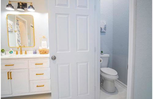 Trendy Historical Home Near Downtown Attractions - Foto 68