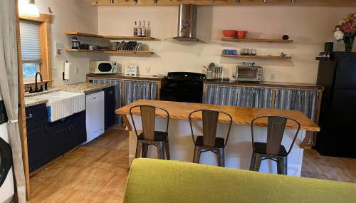 Still Point in the Woods - Foto 3, stove, toaster