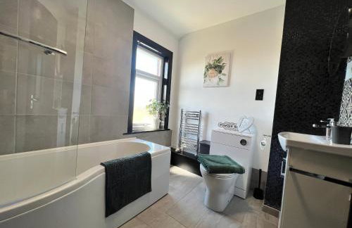 Modern mid terrace villa, Royston, Barnsley - Foto 7